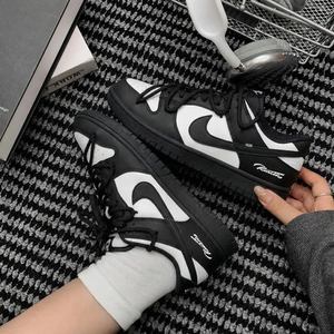 NikeDunk休闲黑白低帮板鞋