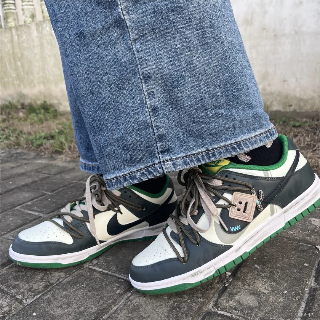 Nike板鞋球鞋定制dunk解构