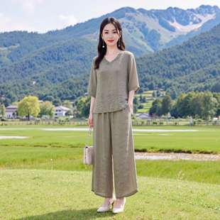 大码春装女士新中式套装妈妈洋气国风上衣时尚休闲两件套