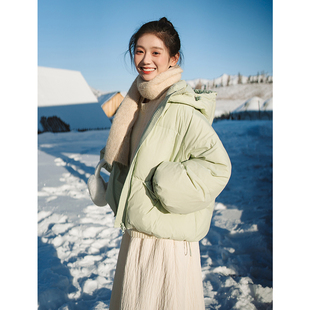 绿色显白90白鸭绒短外套柔软 很少见 像面包 青苹果羽绒服 古苔