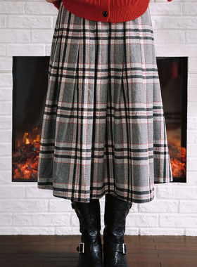 古苔 灰色格纹百褶半裙 超喜欢的面料特别又有质感低调新年氛围裙