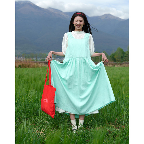 绿色亚麻背心裙古苔面料薄显瘦女
