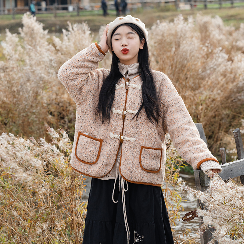 古苔毛茸茸羊羔毛外套粉蓝点彩