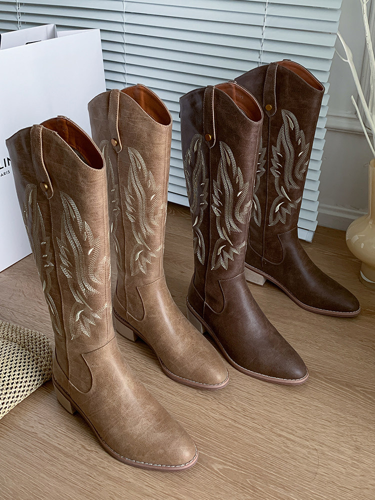 FUJI TACHIBANA 2025 NEW VINTAGE WESTERN COWBOY BOOTS BLOCK HEEL V-MOUTH SLIM MID-LEG EMBROIDERED BOOTS