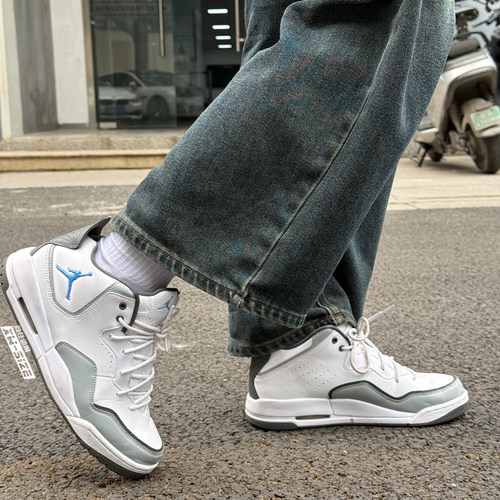 NikeJordan23男中帮复古篮球鞋