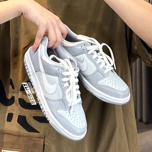休闲Nike板鞋复古系带低帮青年