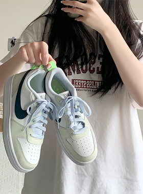 向往体育Nike耐克Court Borough女子小Dunk休闲板鞋FV8121 DV5456