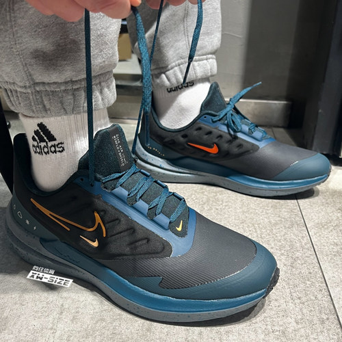 向往体育Nike/耐克Air Winflo男子秋冬缓震气垫跑步鞋DM1106-002