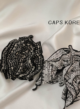 CAPS KOREA ｜撞色小花边复古碎花发圈香蕉夹竖式防滑高马尾发夹