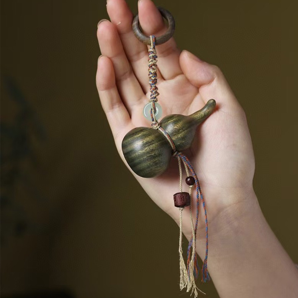 阿根廷绿檀木雕刻葫芦简约文玩手把件创意把玩手捻随身便携挂件
