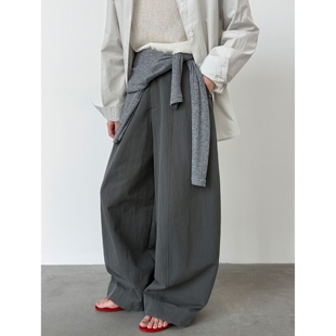 女2026春季 弯刀裤 新款 通勤休闲裤 高腰气球裤 韩系松弛感褶皱阔腿裤
