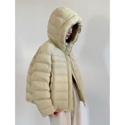 排骨感显瘦纸片人连帽羽绒服女短款2025冬季新款韩版90白鸭绒外套