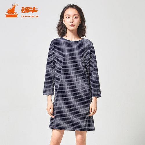 铜牛春季格纹圆领睡裙