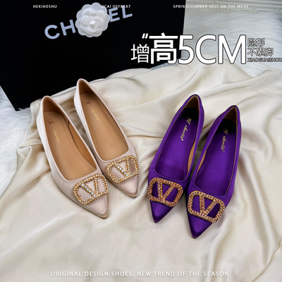 增高5CM水钻V字扣尖头单鞋女2026春季新款气质不累脚绸缎玛丽珍鞋