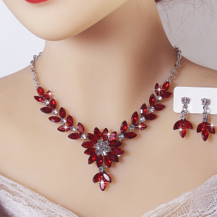 欧美爆款水晶花朵复古项链耳环套装女士2件套夸张珠宝新款新配饰