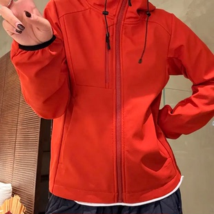 户外休闲百搭徒步登山简约休闲连帽外套女W7013