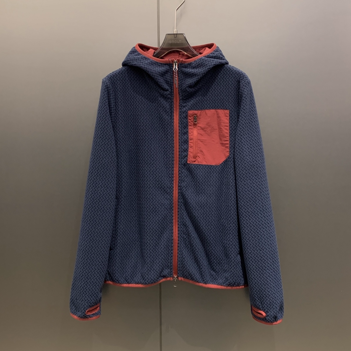 运动休闲波浪纹抓绒户外中间层连帽外套女 W7142,女装/女士精品,短外套,淘宝优惠券,粉丝福利购,淘宝优惠卷