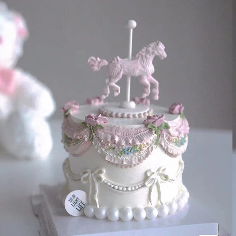 ins网红新款旋转木马生日蛋糕装饰翻糖巧克力硅胶模具女神款