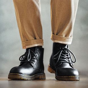 马登情侣马丁靴男鞋高帮皮靴子黑色英伦中帮工装女鞋