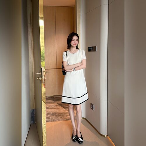 邱莹莹 原创-