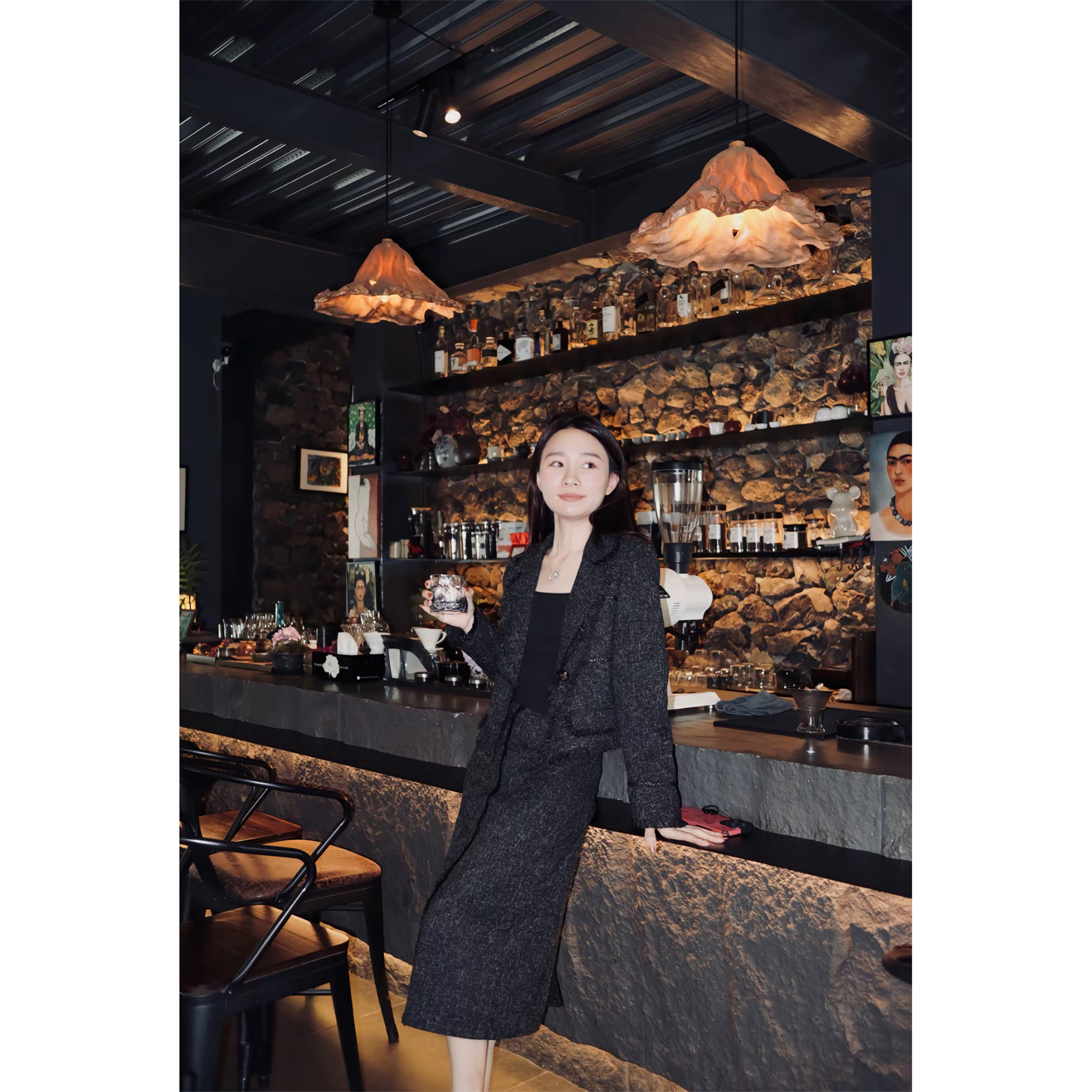 邱莹莹 HELA AOMI南洋千金_静奢重磅 毛边复古气质小香风半裙套装