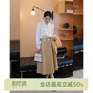 HELA 衬衫 AOMI 缎面压花纹理感柔软亲肤泡泡袖 蝶印 邱莹莹