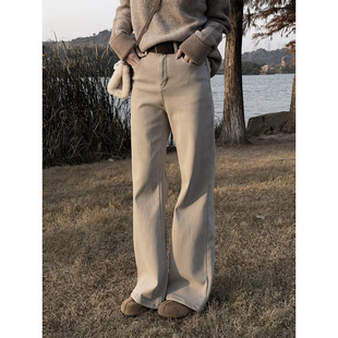 邱莹莹 HELA AOMI “卡其牛仔”配腰带修身直筒阔腿牛仔裤