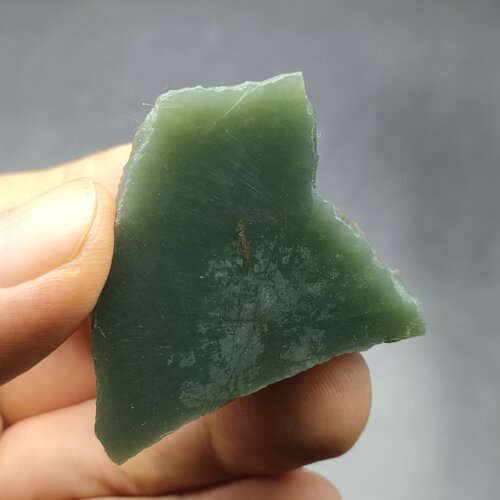 新疆和田玉原石毛料边角料青玉细料无结构精品l11雕刻戒面挂件料