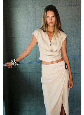 春夏新品 女装 百搭收腰亚麻混纺套头V领无袖打褶上衣 7969033