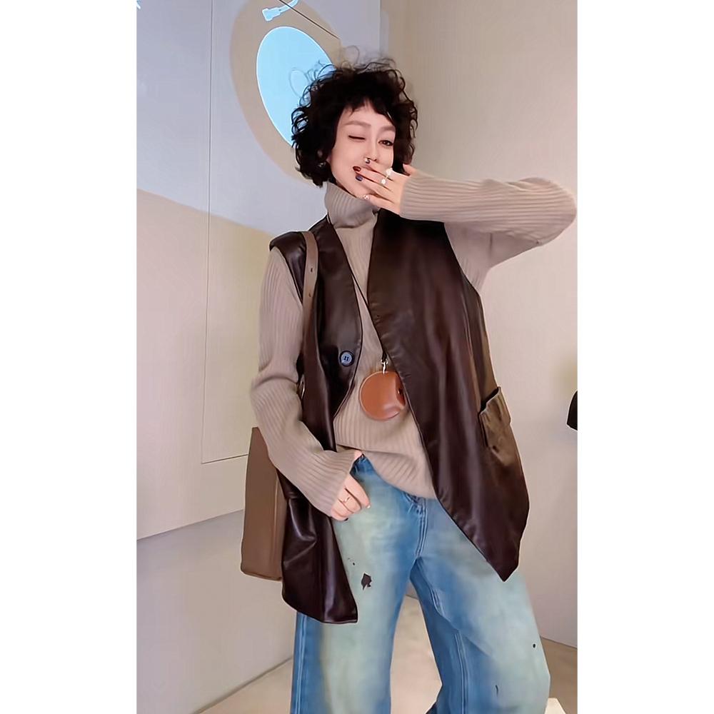 2024秋季新款欧货正版定制240461时尚百搭油蜡皮马甲9.26
