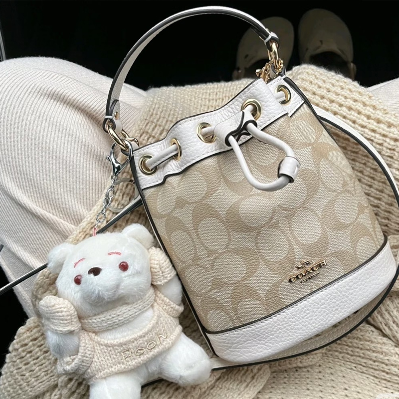 12.12 C5121 IMDQC mini水桶包 白色