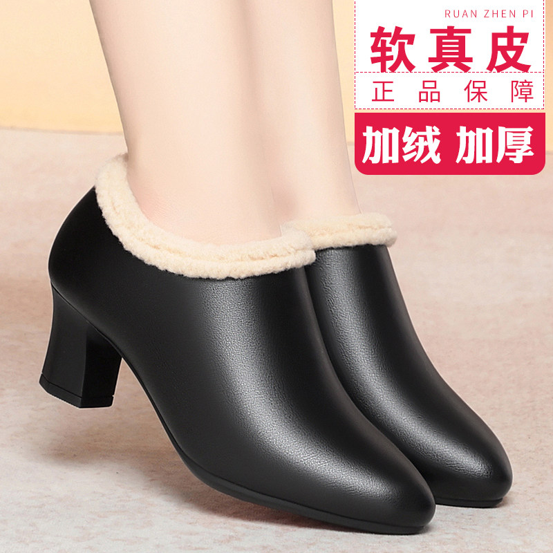 冬季新款加绒保暖中跟防滑短靴女