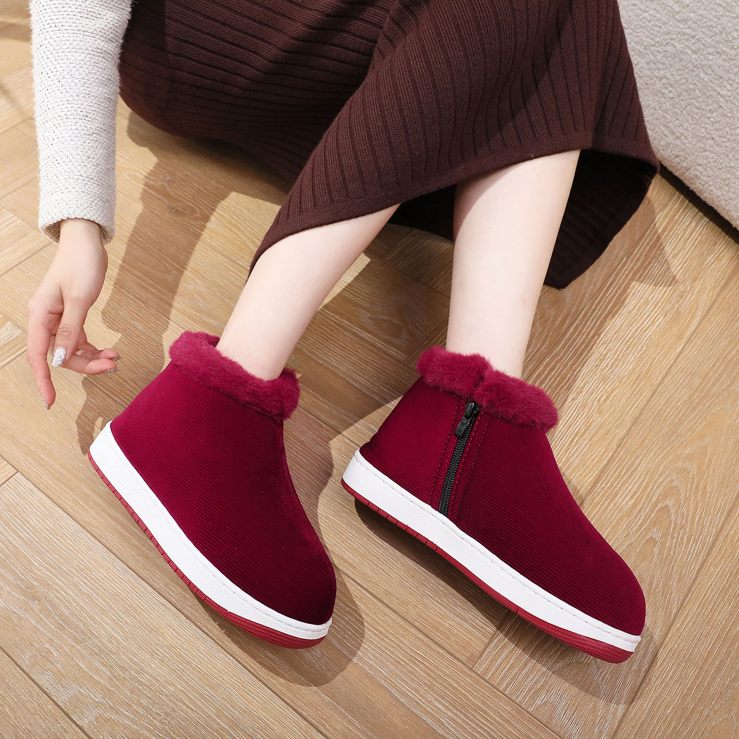 2025冬季新款厚底运动保暖棉鞋