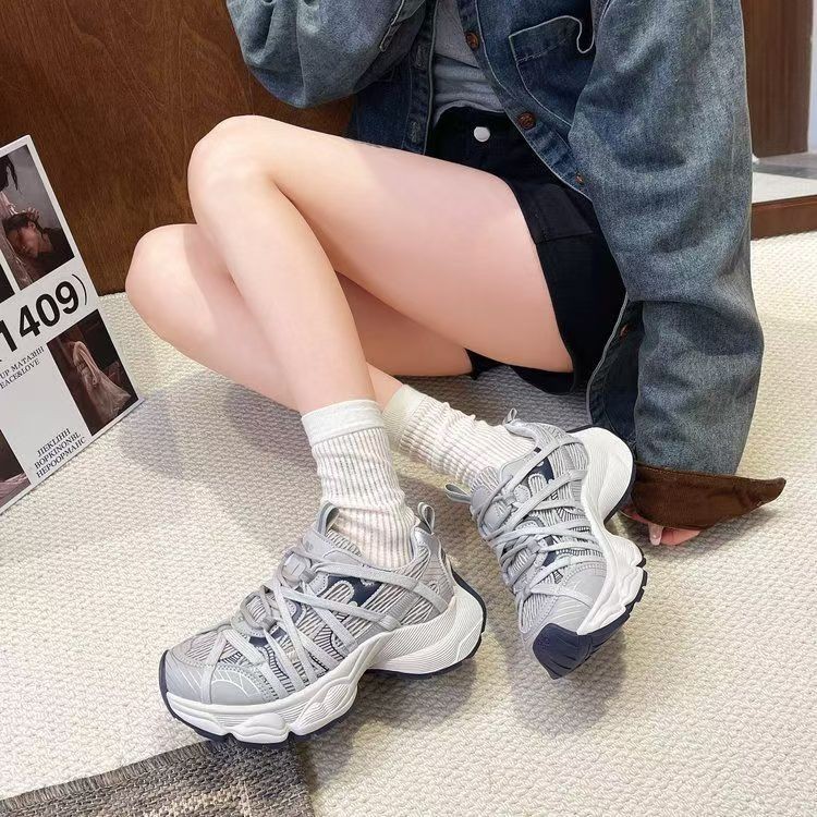 2025新款老爹鞋女款运动休闲鞋