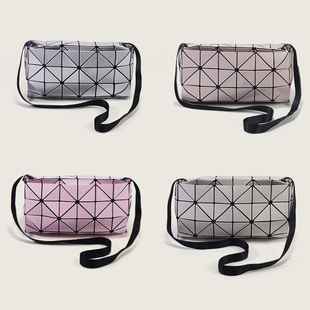 三Z同款新款时尚宅家菱格枕头包百搭盒子包单肩斜挎女包高级感潮