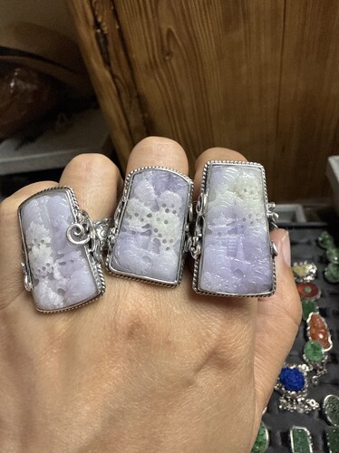 山水淡紫色戒指