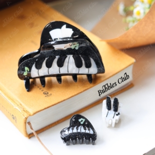 BubblesClub原创设计《小夜曲》系列钢琴琴键抓夹耳饰挂件乐谱