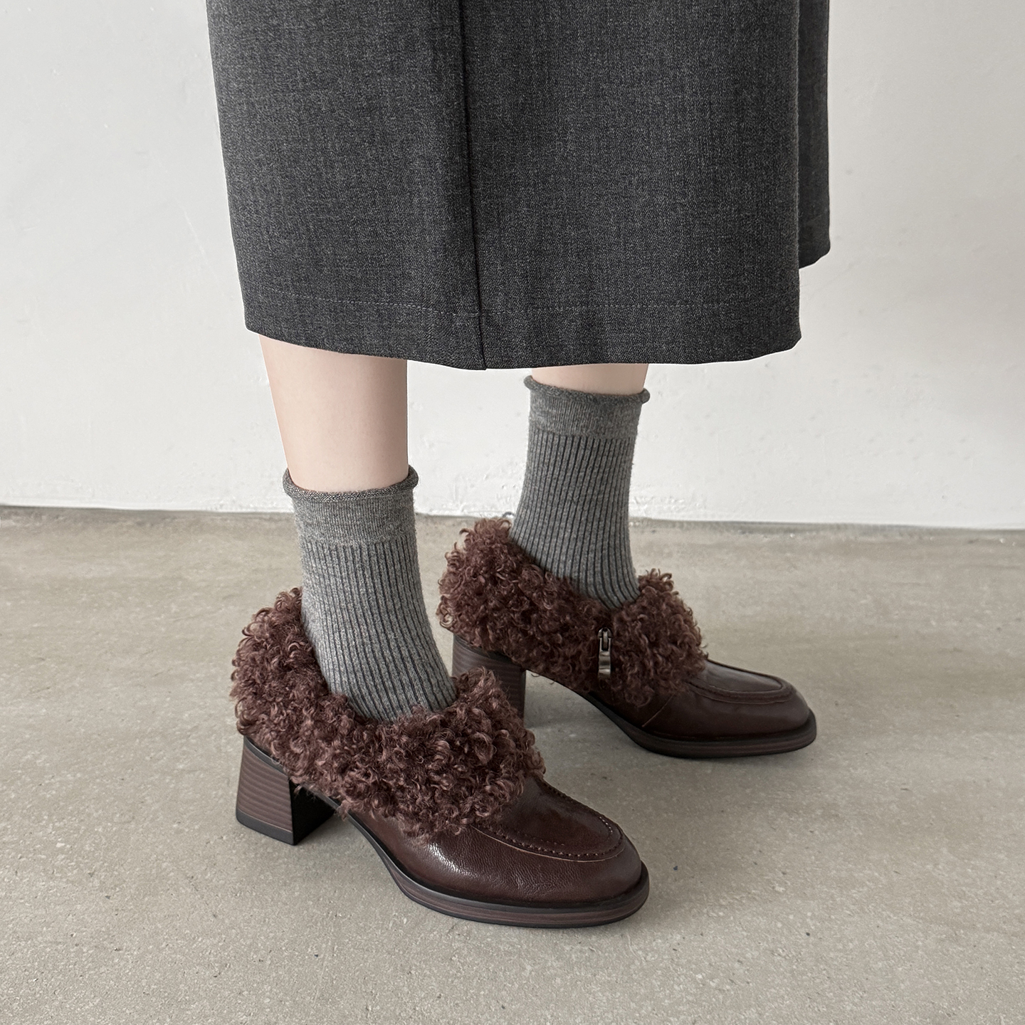 毛毛拼色小皮鞋加绒保暖乐福鞋女