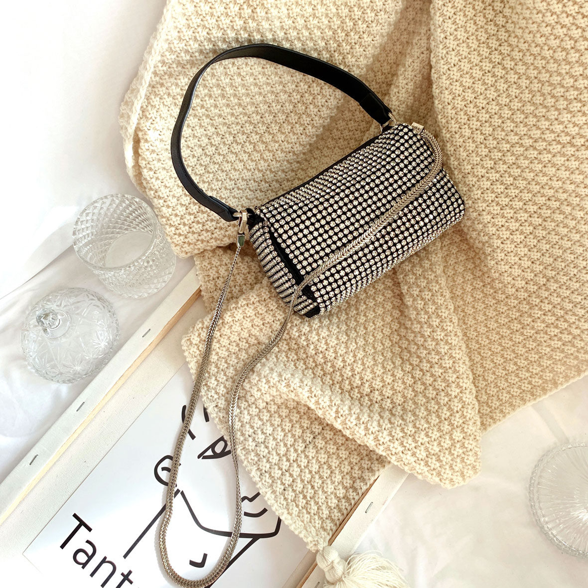 大王水钻包手机女斜挎链条迷你小枕头同款aw全钻bling大王闪钻包