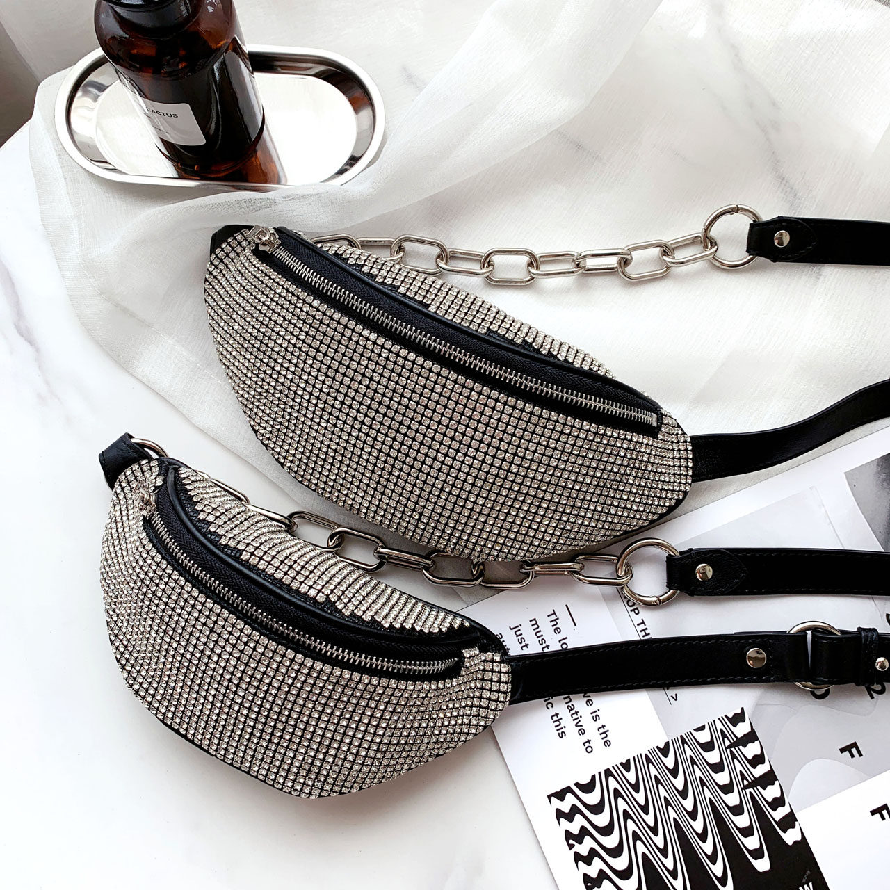 aw大王水钻包2021新款潮腰包女潮ins小包胸包bling闪钻石aw水钻包