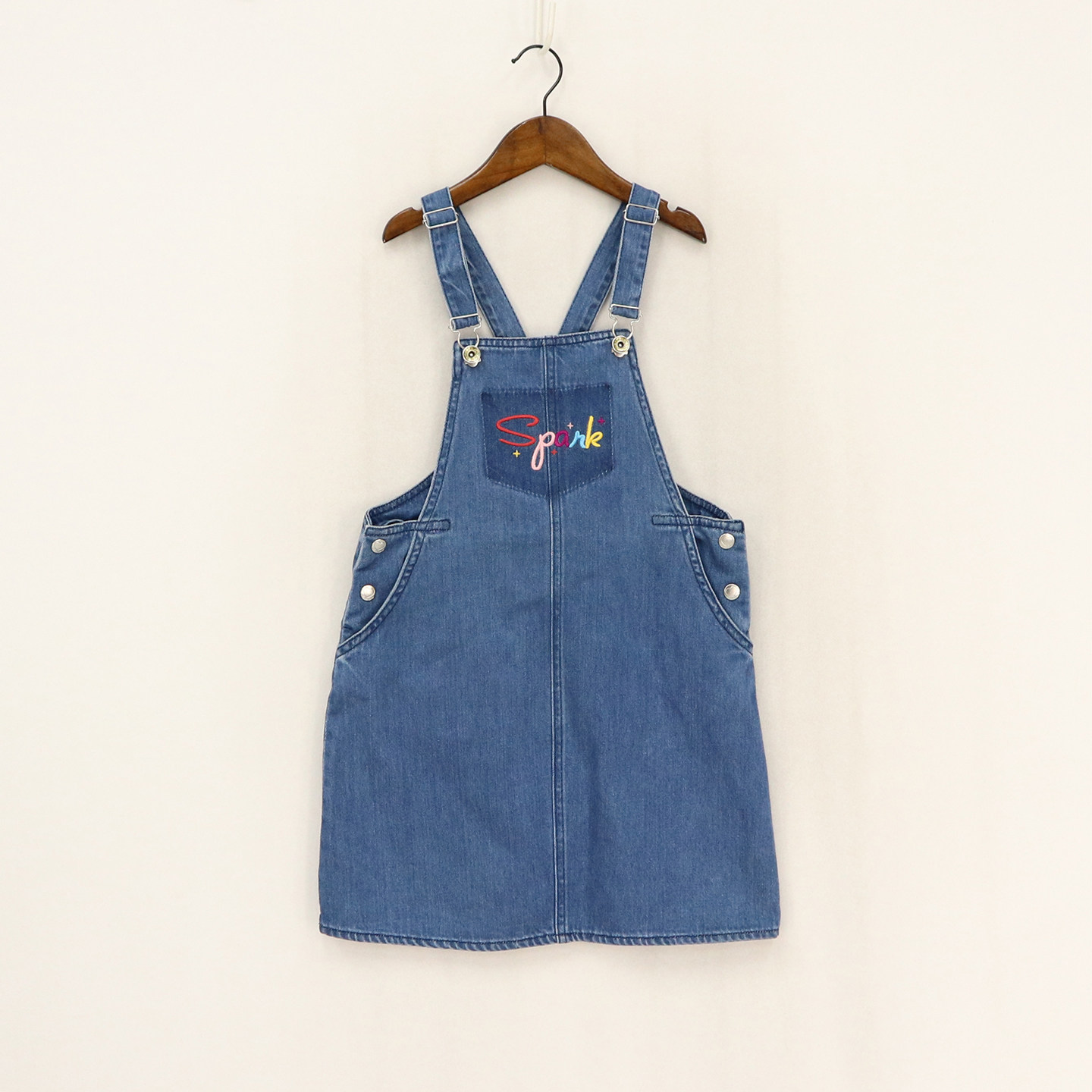 B夏款童装   女童口袋深印刺绣彩字母纯棉背带裙   D2F-1-4