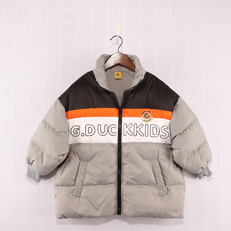 男童拼色中高领厚款保暖羽绒服