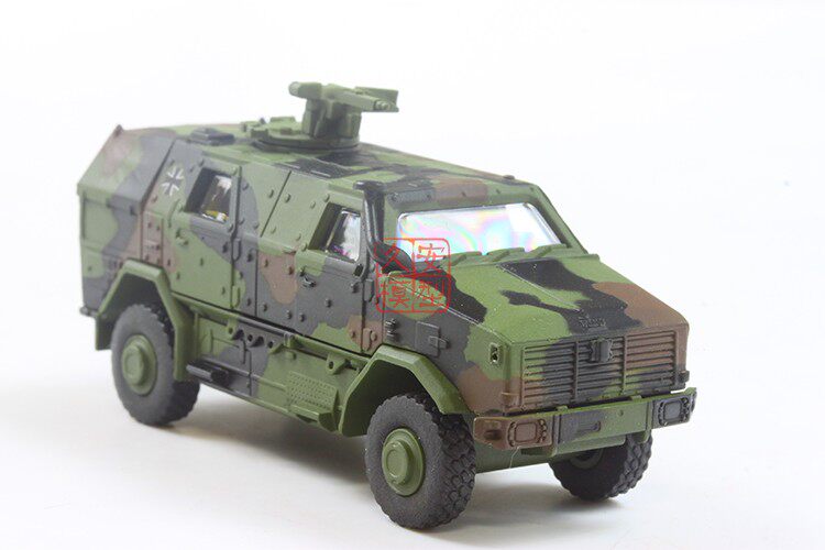 herpa military 1:87 746397 野狗dingo-2 轮式装甲车 迷彩