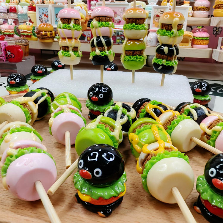 食玩汉堡串串黑企鹅汉堡小玩具