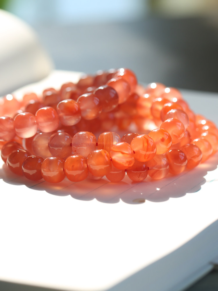 천연 사천 남부 붉은 마노 팔찌 구식 구슬 얼음 부동 불꽃 흰색 기질 여성 일반 구슬 단일 원형 팔찌