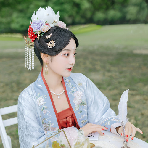 汉服古风影楼百搭树脂仿珍珠女冠