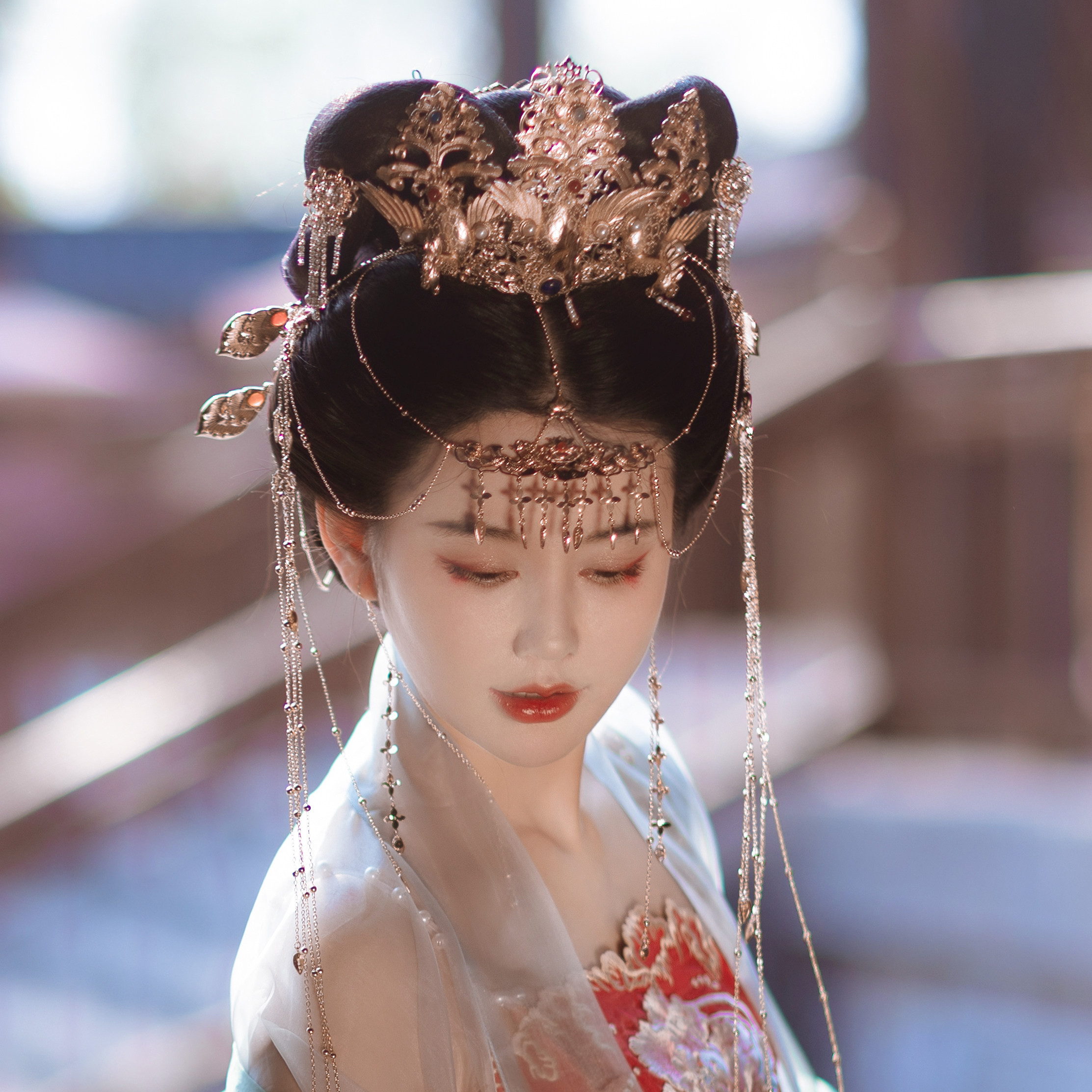 后雨山古风汉服民族风金色华丽冠凤求凰女冠流苏额饰插梳发饰套装