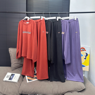 出货中 德绒锁温零束缚软糯贴布绣上衣慵懒阔腿裤