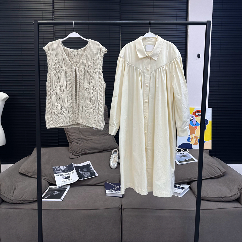 宽松舒适简约冬日氛围感套装