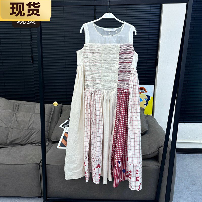哥本童话重工格纹少女打揽连衣裙